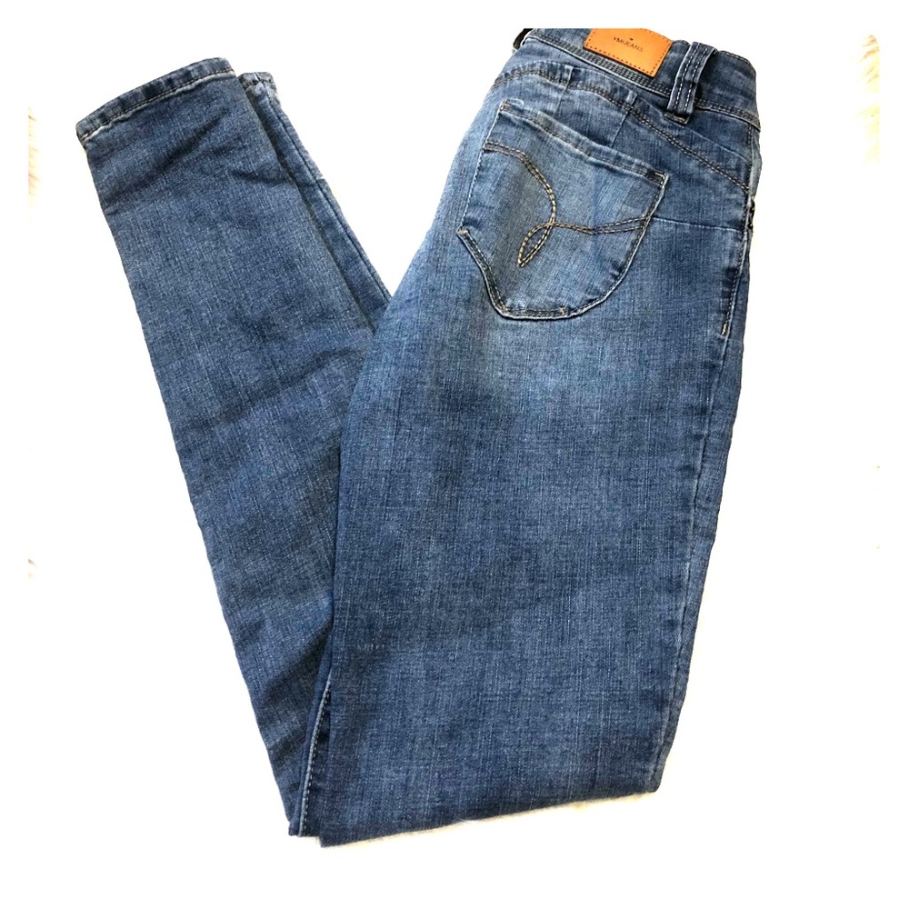 YMI Wanna Betta Butt Jeans